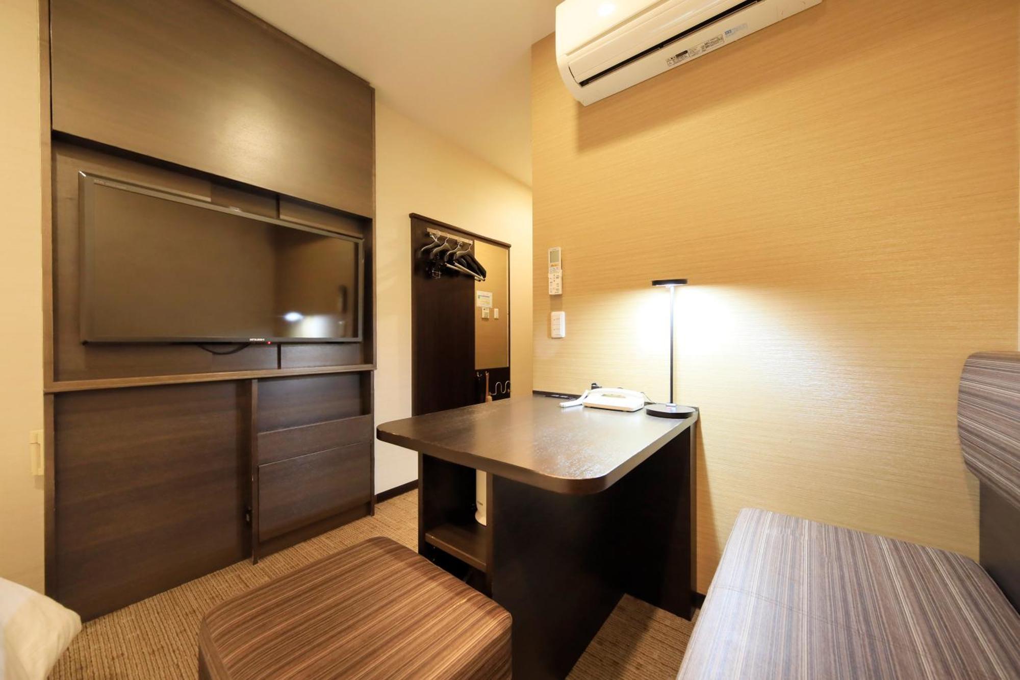 Via Inn Kanazawa Rom bilde